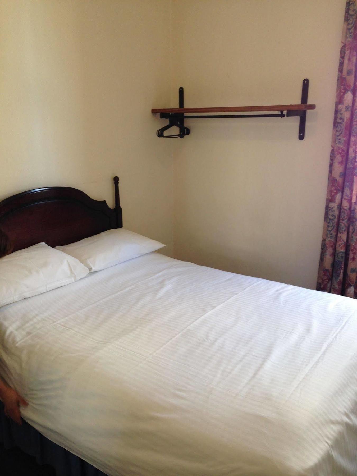 Hostel Berties New Quay